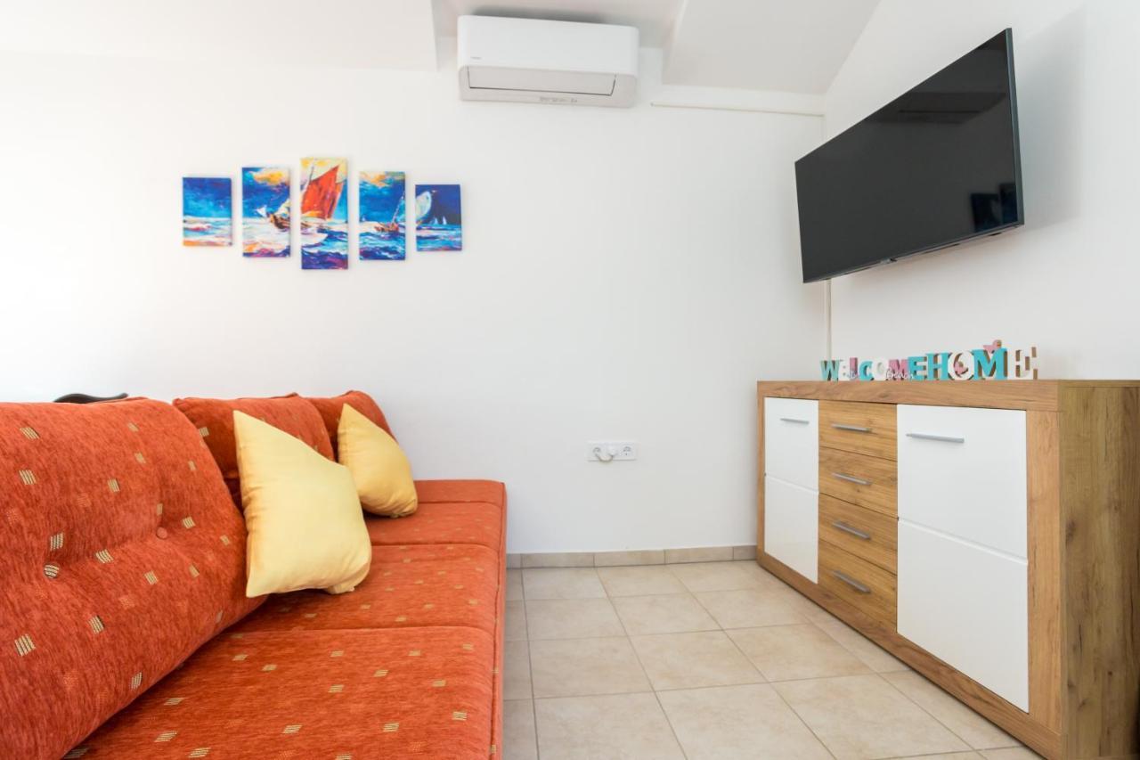 Apartments Sara Milohnici Luaran gambar