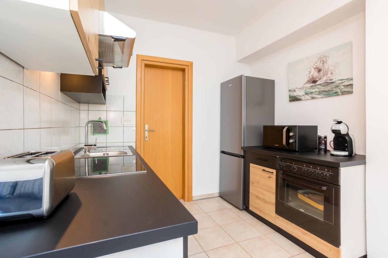 Apartments Sara Milohnici Luaran gambar